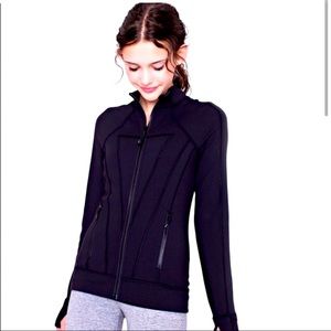 Ivivva jacket nwot size 14